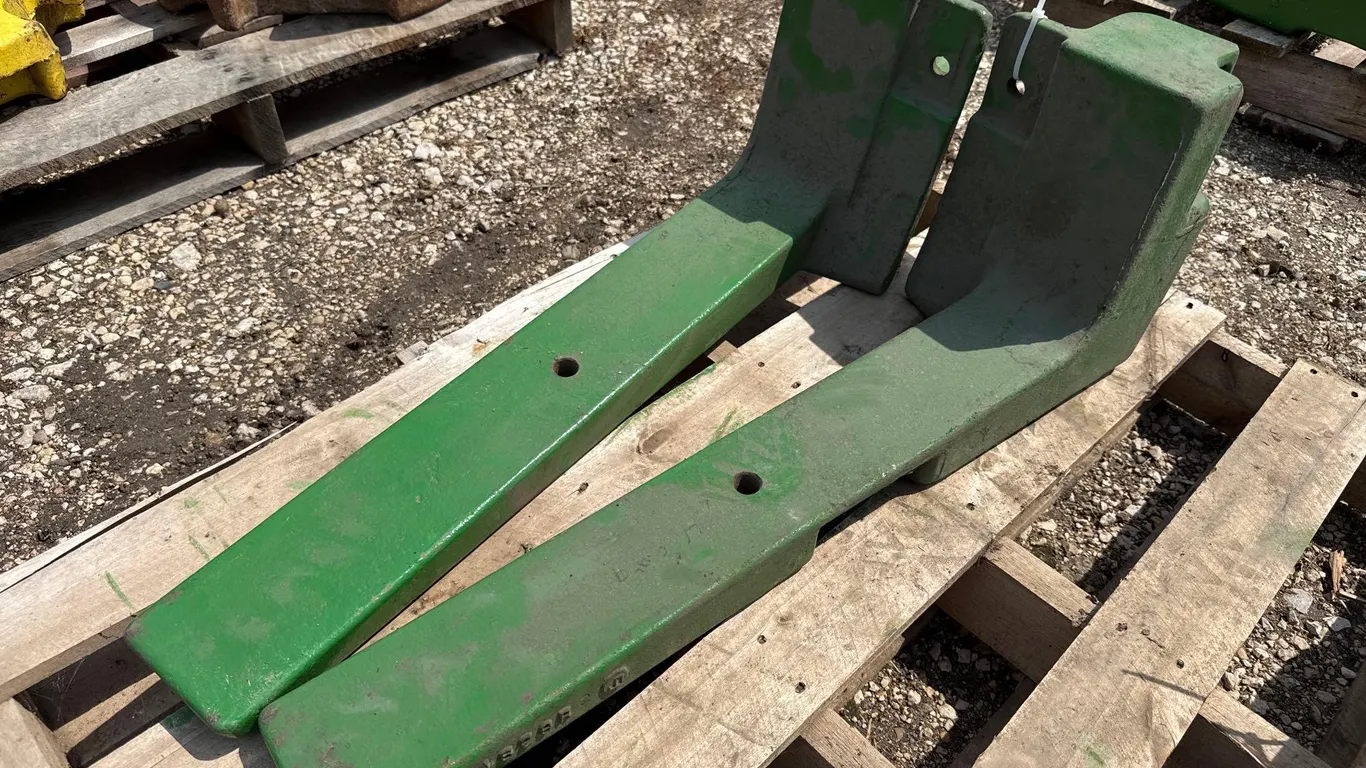 John Deere Starter Weight set