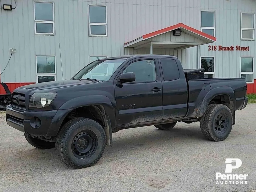 2006 Toyota Tacoma Pickup 4WD V6, 4.0L