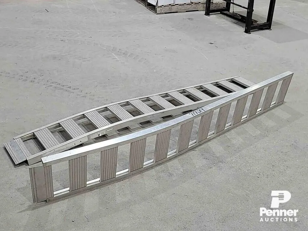 8ft Aluminum Loading Ramps