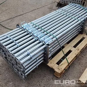 Unused 6' Galvanised Steel Props (30 of) 