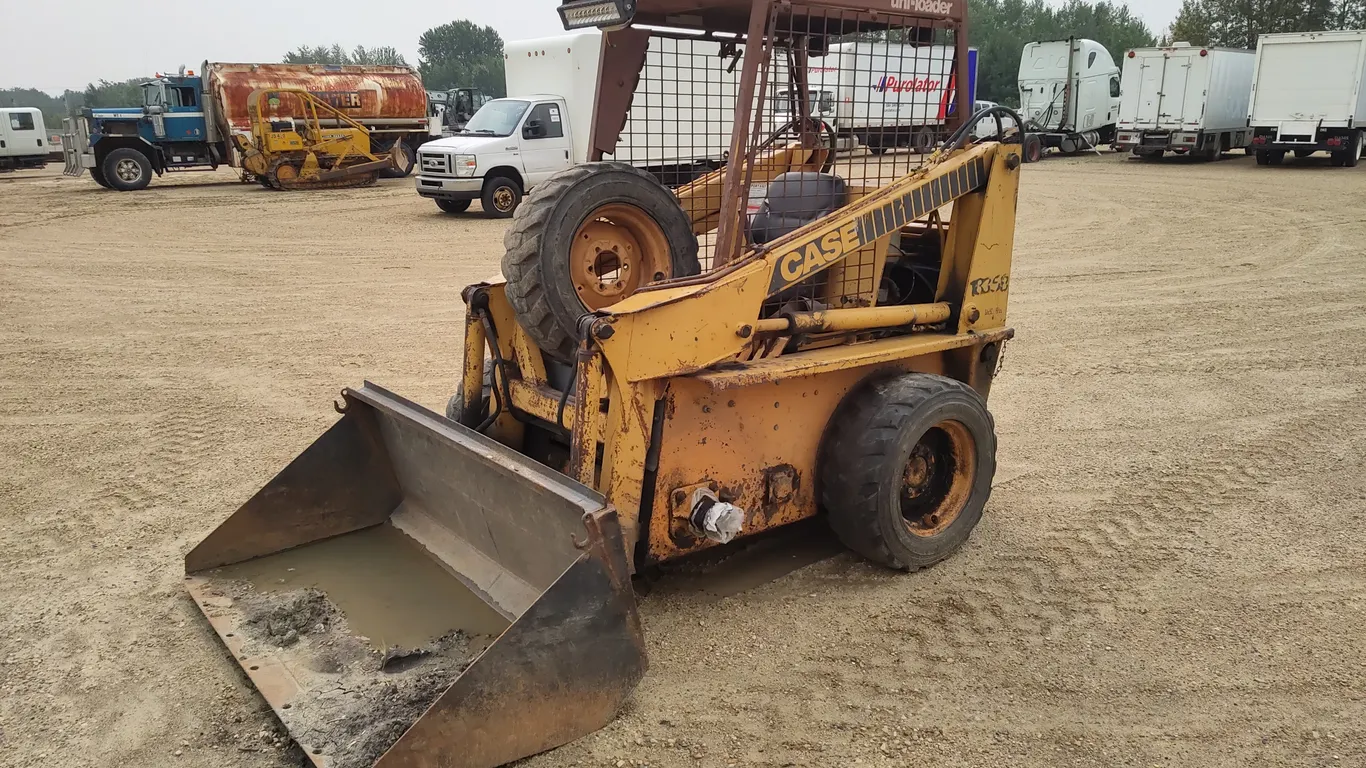 Non-Operable 1990 Case 1835B Rubber Tired Skid Steer