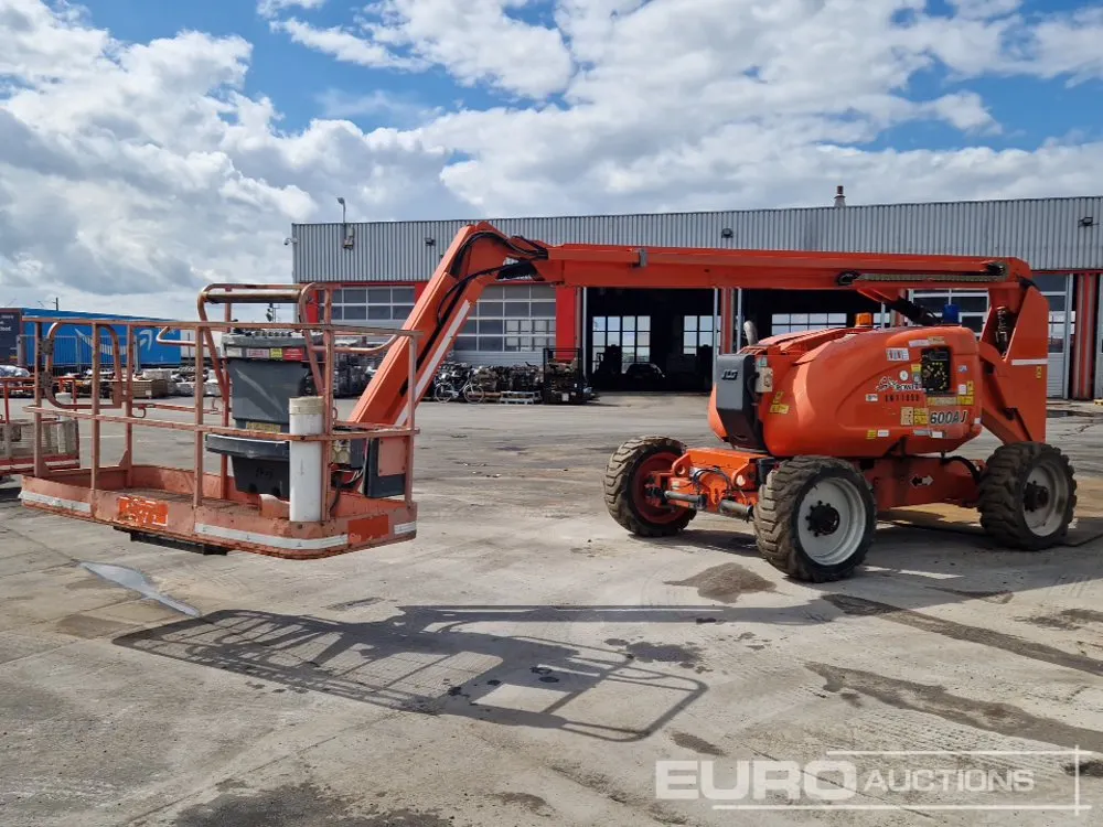 2010 JLG 600AJ
