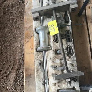 Slide hammer/ assorted shop supplies