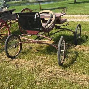 VINTAGE CARRIAGE