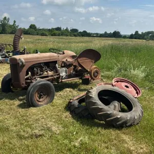 FERGUSON TRACTOR FOR RESTORATION