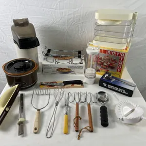 Kitchen Accessories Lot