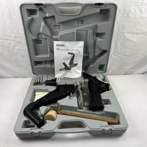 RDK Flooring Gun - 2 in 1 Staple/Cleat