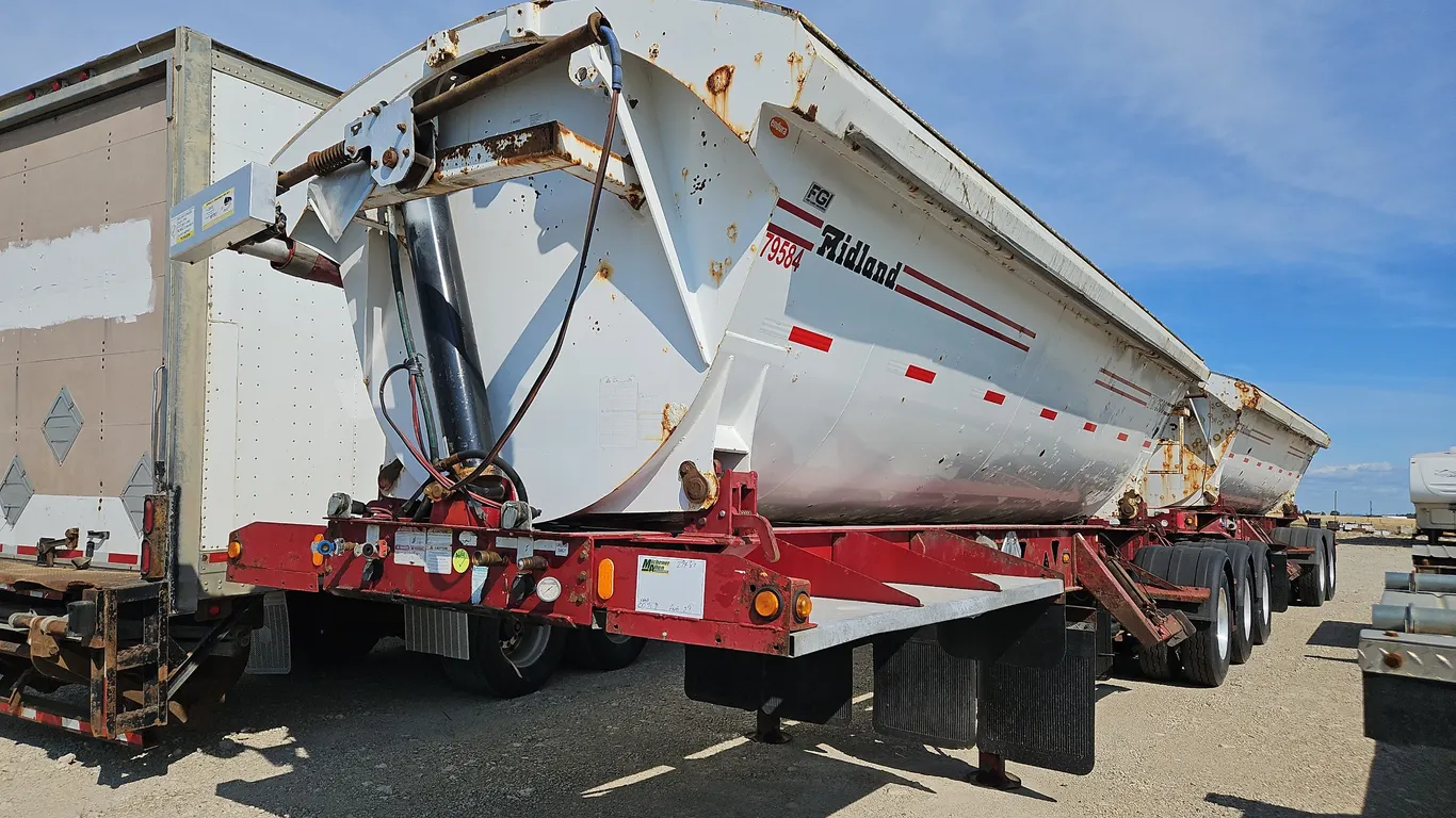 2012 Midland Mfg. Limited MG36TW3500 Side Dump Super B Trailers