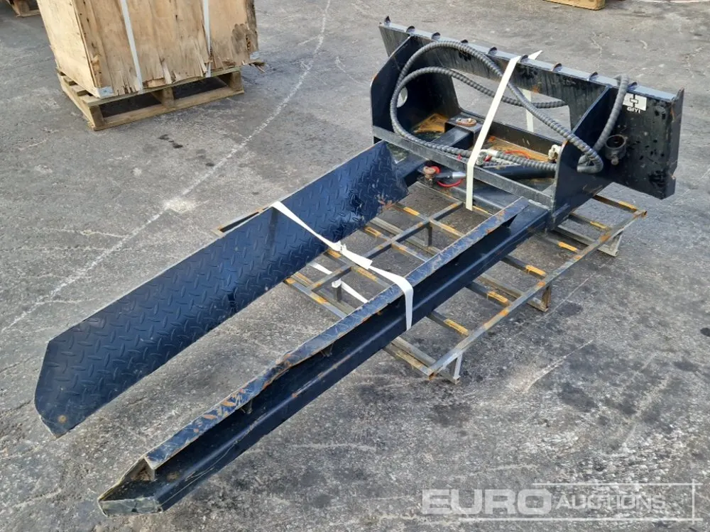 Hydraulic Bale Grapple to suit Bobcat Skidsteer Loader