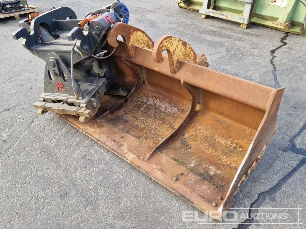 2014 Zeppelin 78" Ditching Bucket + Pladdet, CW30 Power Tilt Quick Hitch