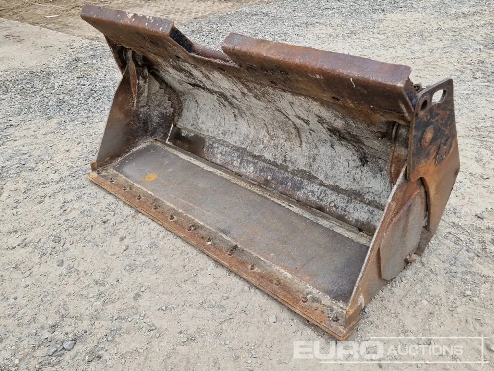 4in1 Front Loading Bucket to suit Volvo L30G