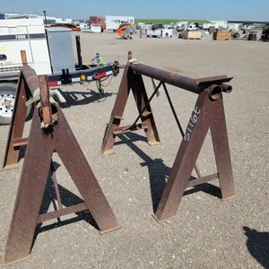 Steel pipe sawhorse