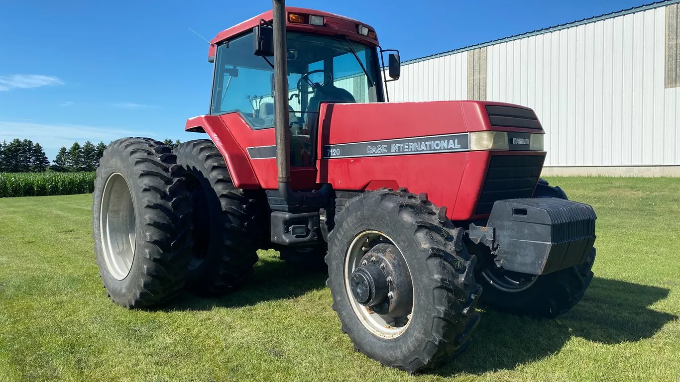 1993 CASE IH 7120 MFWD TRACTOR