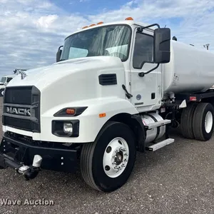 2023 Mack MD water truck