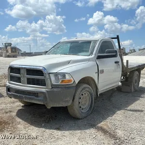 2010 Dodge Ram 2500 flatbed pickup truck