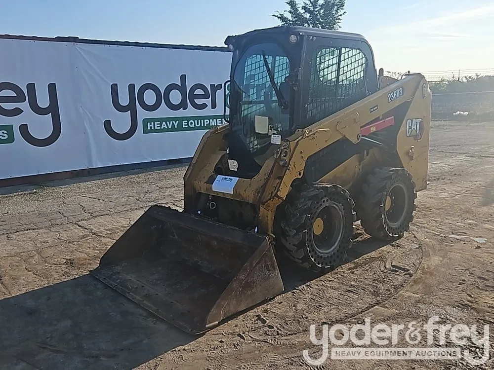 2021 CAT 236D3