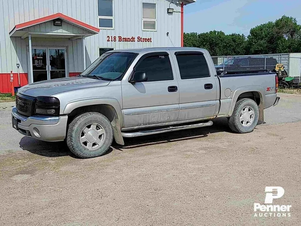 *2007 GMC Sierra 1500 Classic Pickup 4X4 V8, 5.3