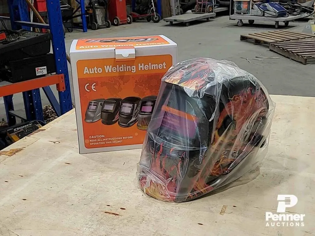 Auto Darkening Welding Helmet