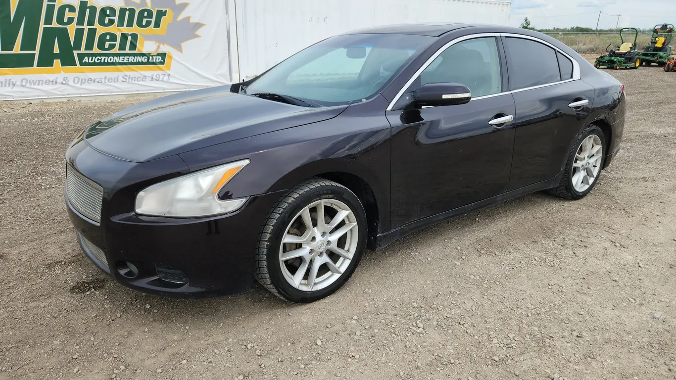 2011 Nissan Maxima 4dr Sedan Xtronic CVT