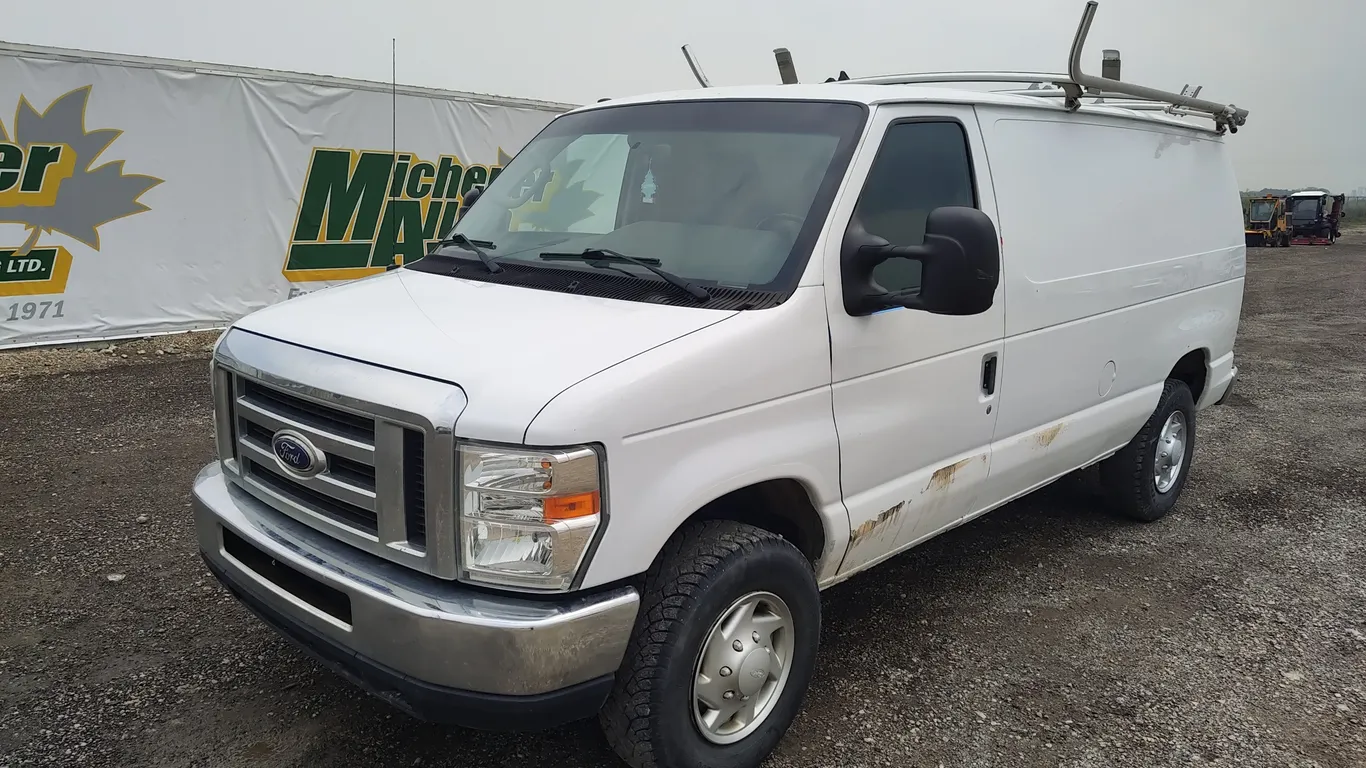 2014 Ford E-Series Cargo Van