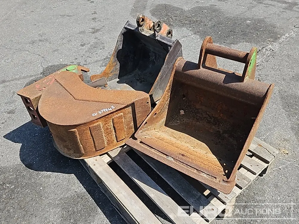 11", 17", 19" Digging Buckets to suit Mini Excavator