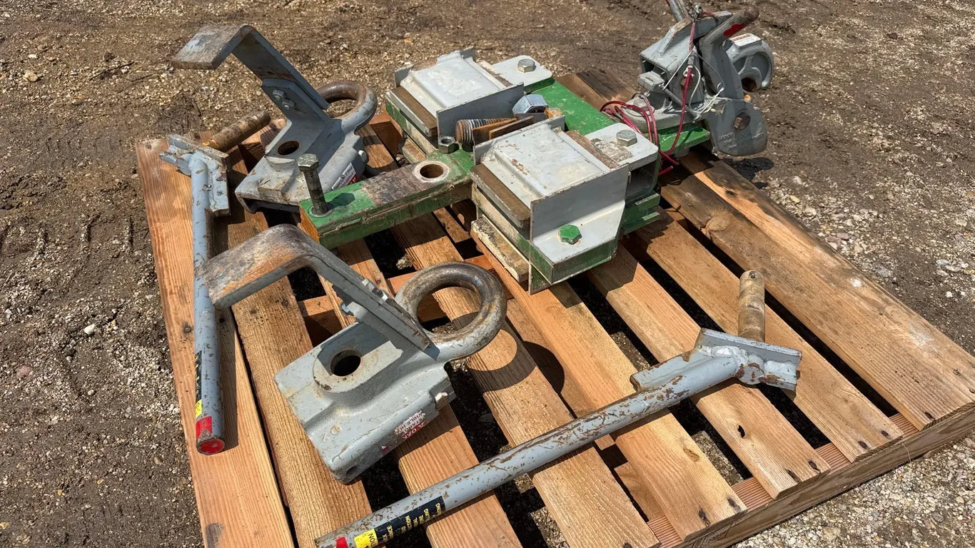 Quick cushion hitch
