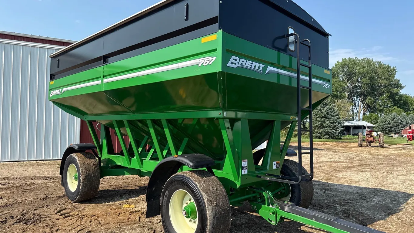 Brent 757 Gravity Wagon