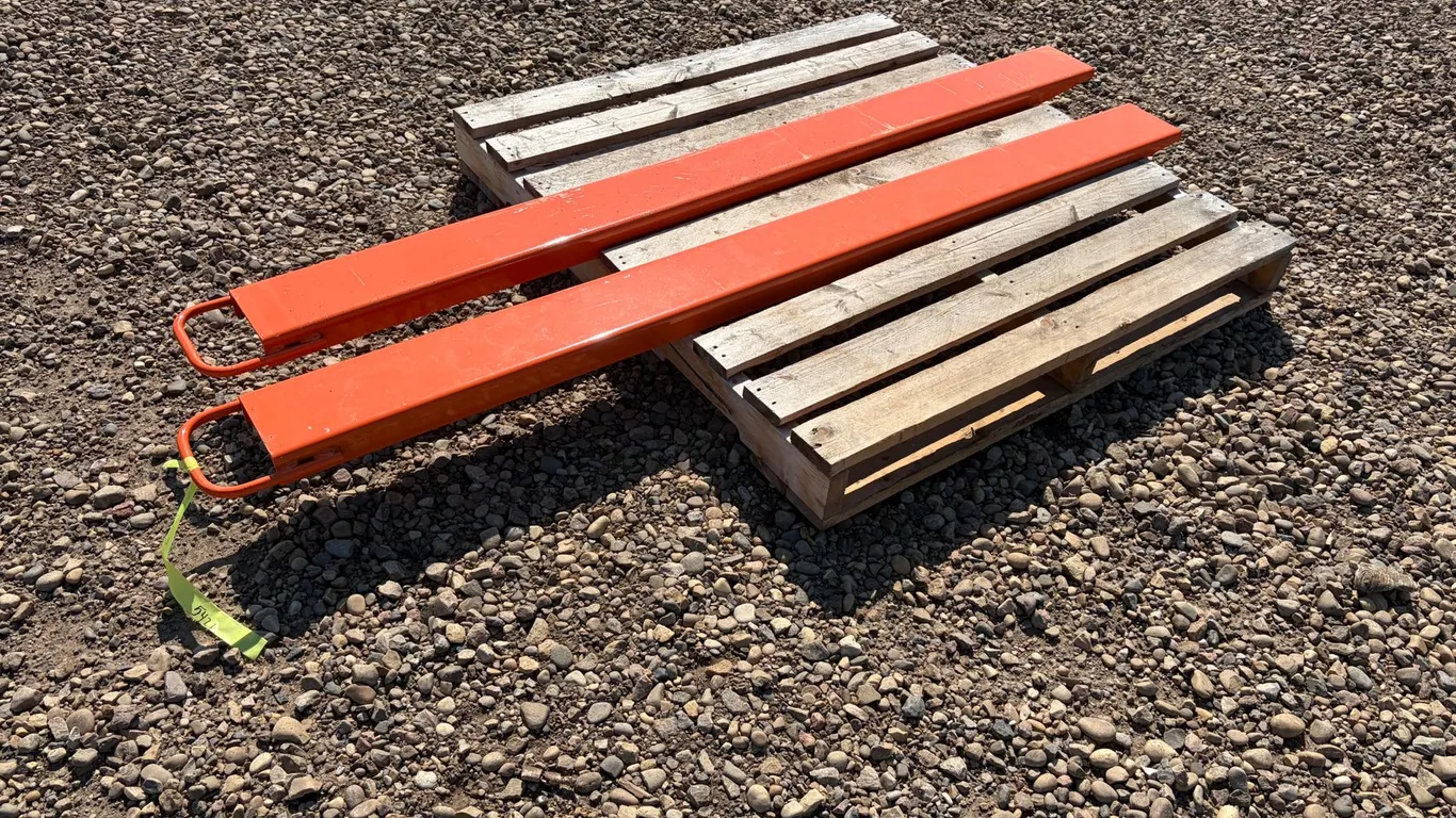 Unused 2026 Wolverine 78" Pallet Fork Extensions