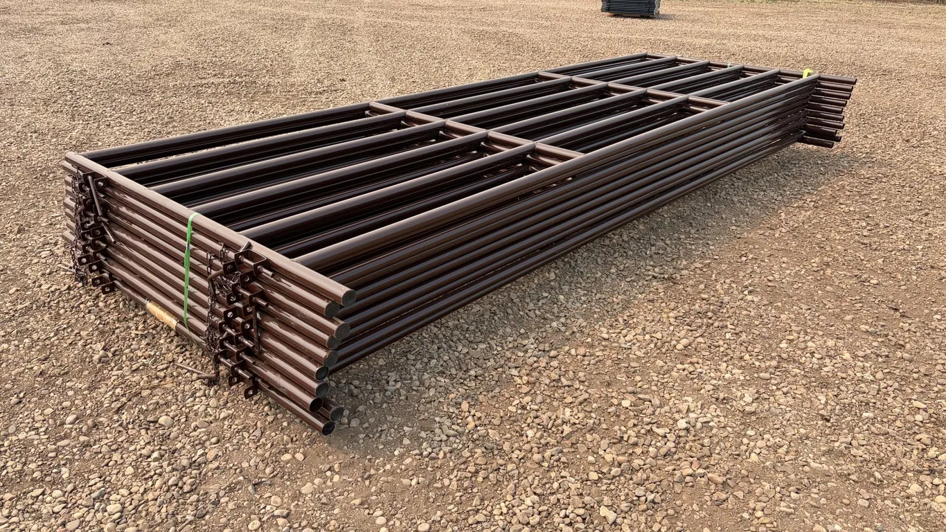 (10) 16' Unused Heavy Duty Livestock Panels