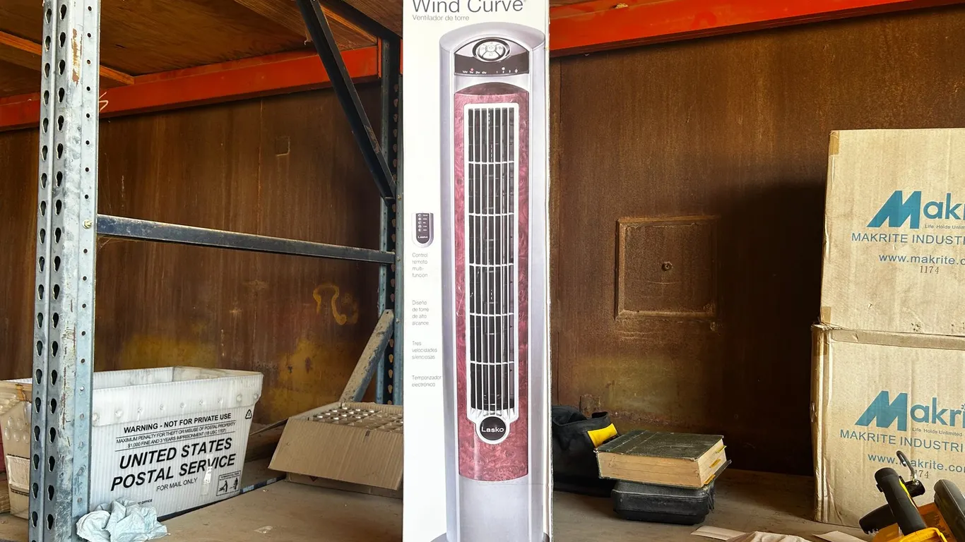 LASKO WIND CURVE TOWER FAN