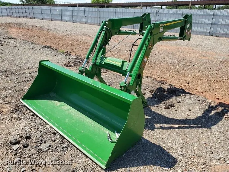 2024 John Deere 520M loader
