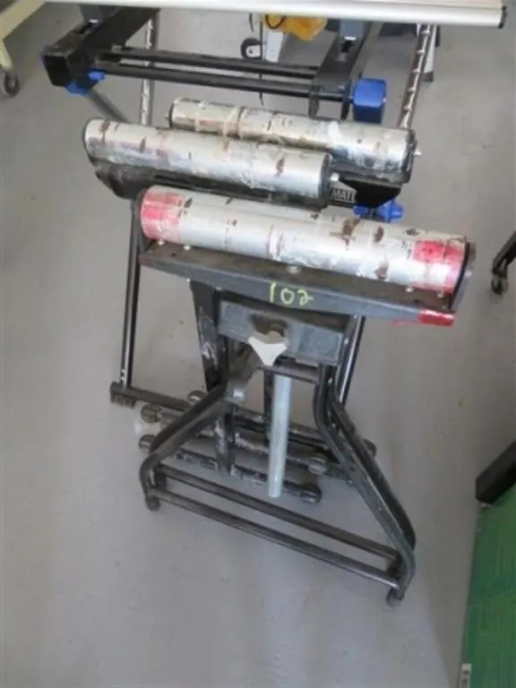 3 Shop Rollers