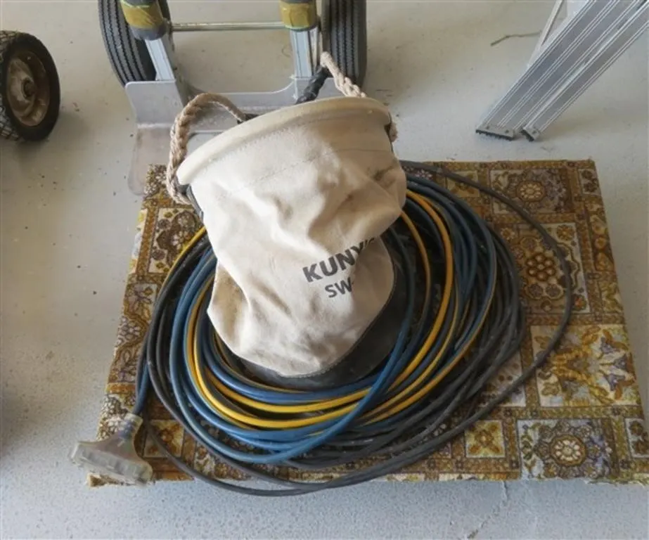 Mechanics Bag * Ext. Cord * Trolley