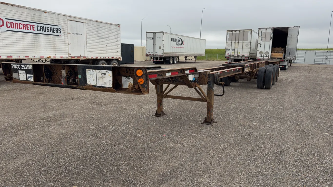 2001 Triple E TRI/A Chassis Trailer