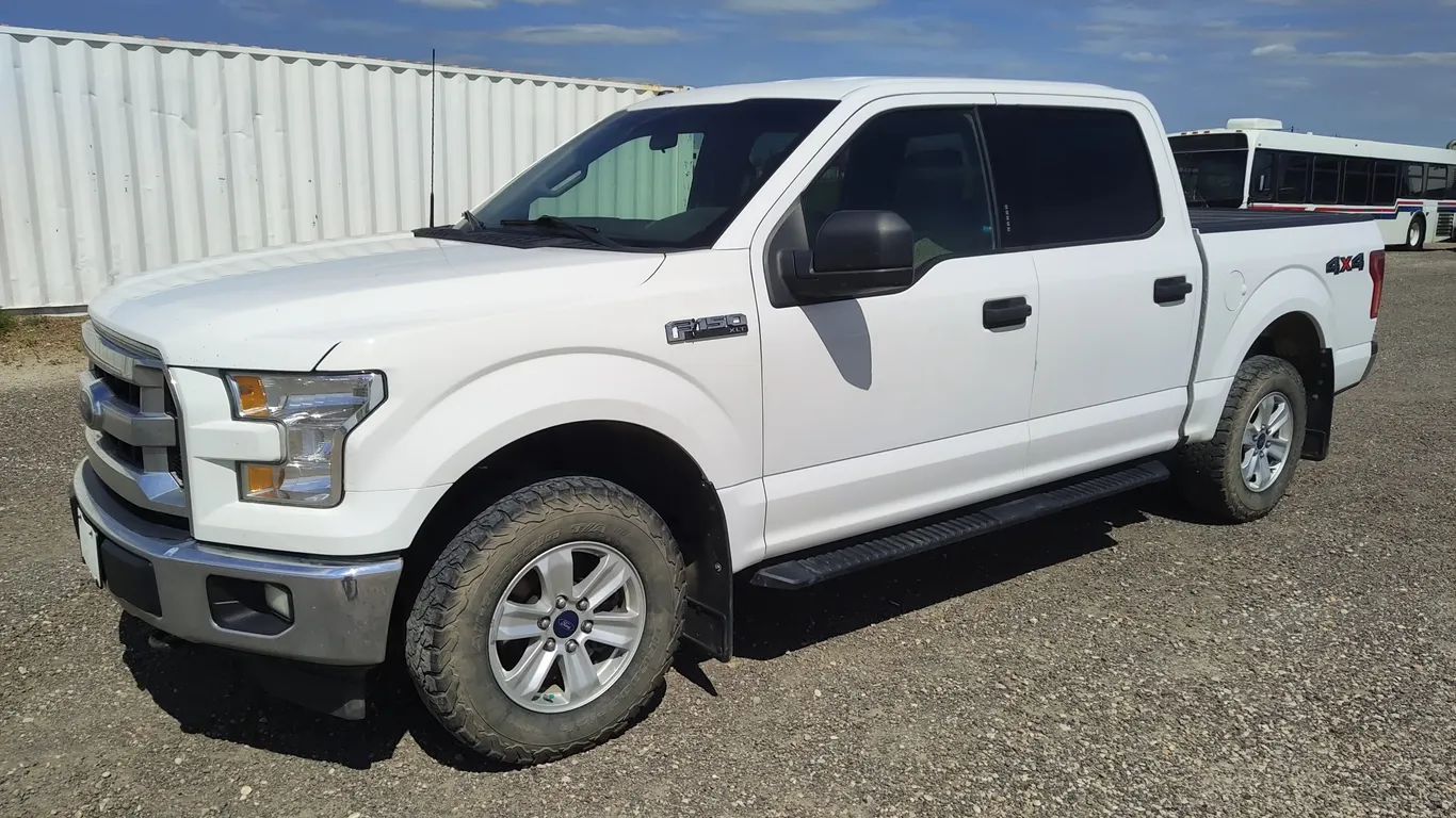 2017 Ford F-150 4x4 XLT 4dr SuperCrew 5.5 ft. SB