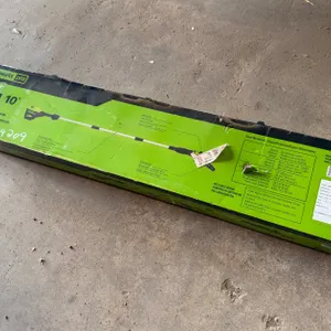 GREENWORKS PRO 10IN CORDLESS POLESAW