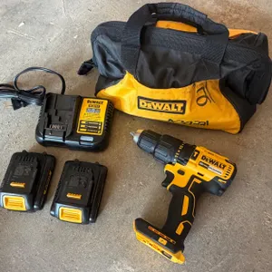 DEWALT POWER DRILL