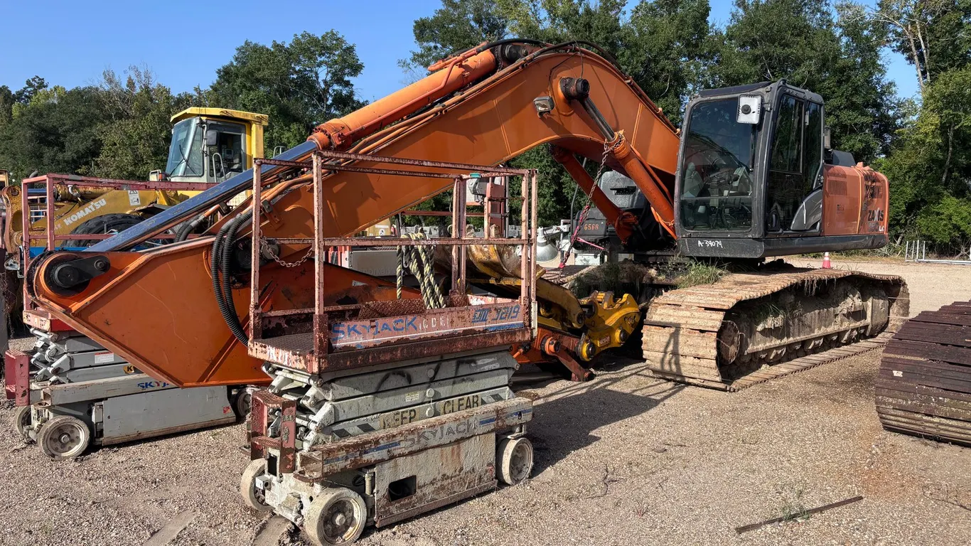 Hitachi ZX350LC-5N Excavator | FOR PARTS/REPAIRS