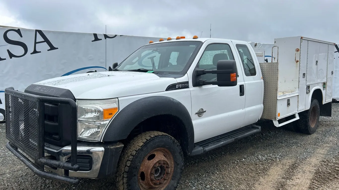 2011 Ford F-550 4x4 Service Truck