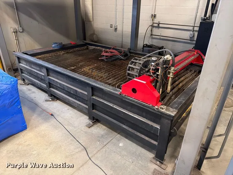 Lincoln Torchmate plasma cutting table