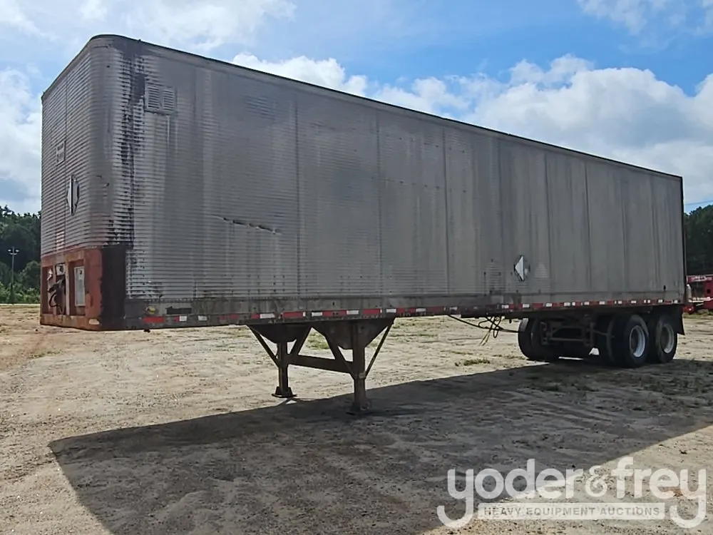 1970 Fruehauf 40' x 102" Tandem Axle Box Trailer (Off-Road Use Only) (Sold w/o Title)