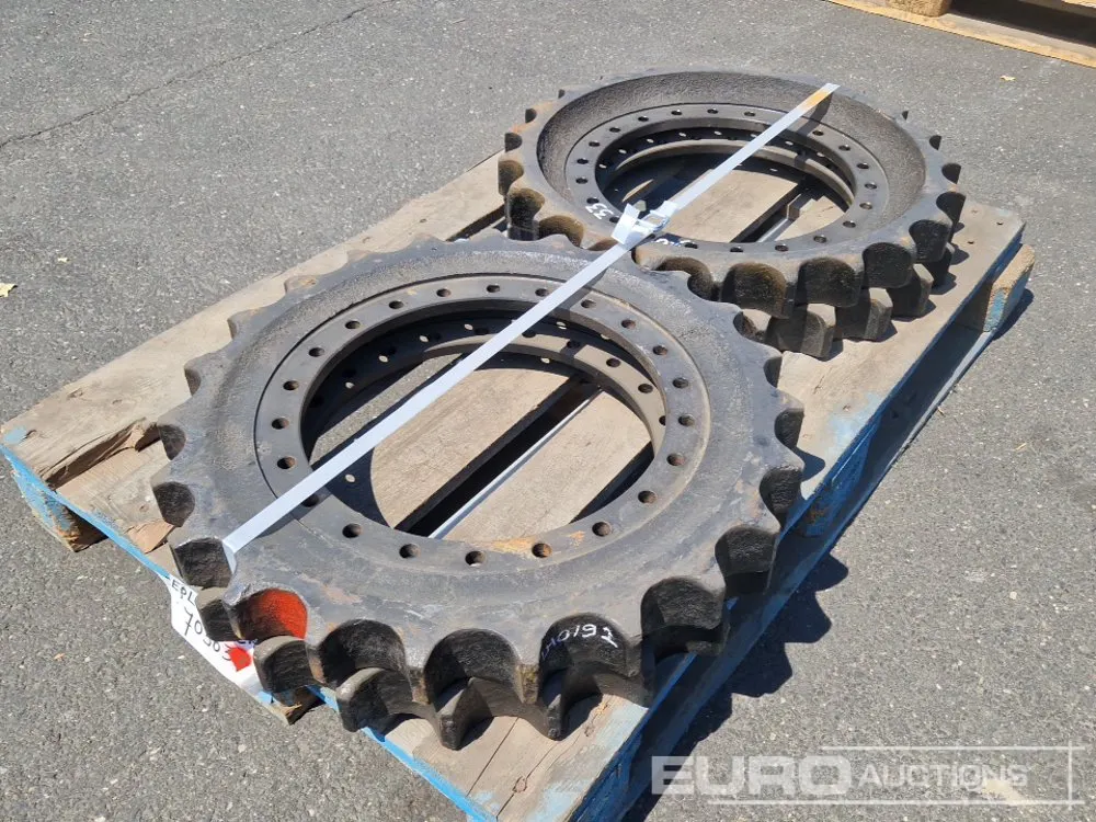 Sprockets (4 of) to suit Fiat Hitachi FH150LC-3, EX150LC
