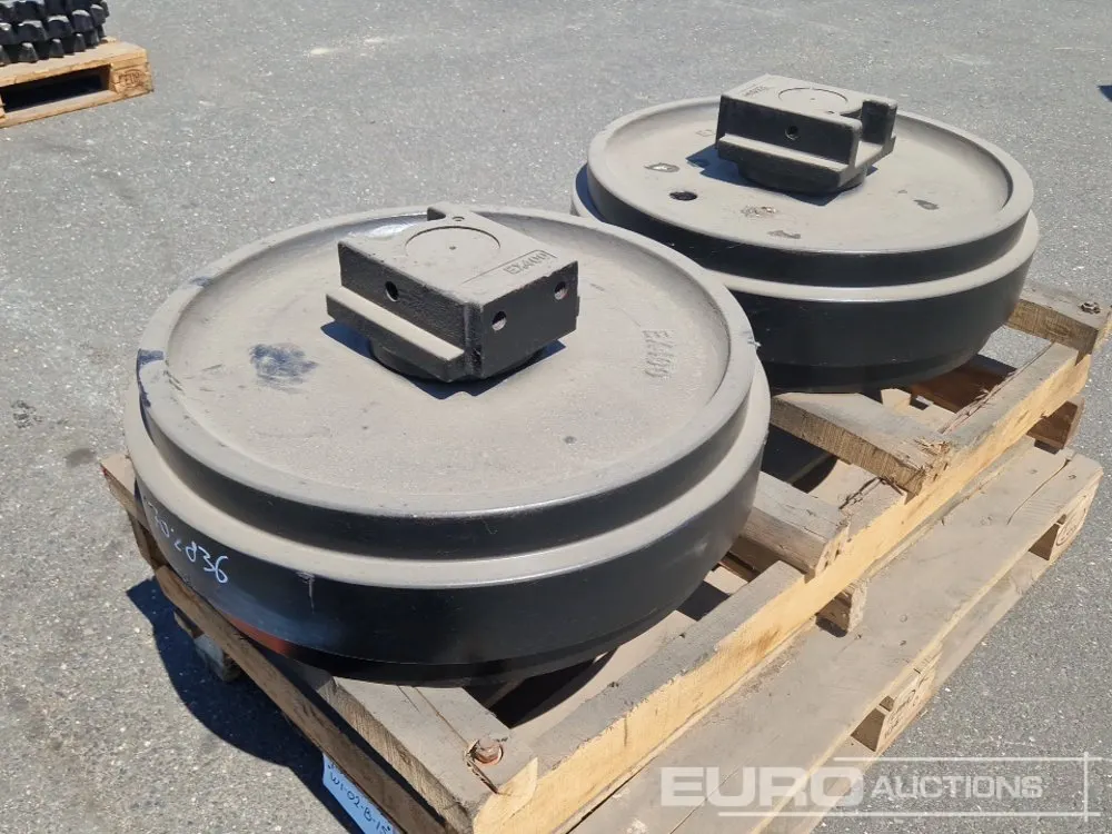 Idler (2 of) Hitachi ZX460LC, ZX460LCH, ZX470LCH
