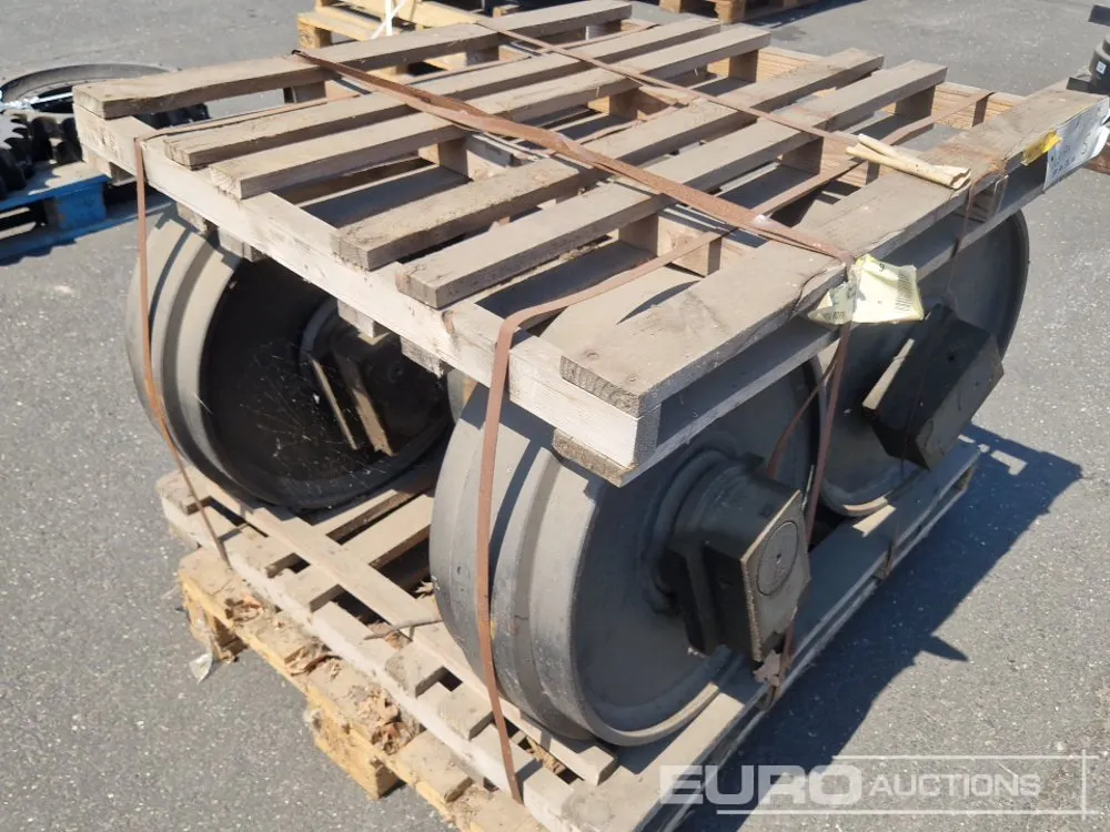 Idler (5 of)to suit Hitachi EX285LC, UH143LC