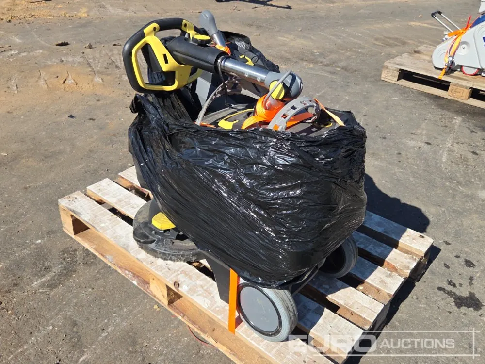 2015 Karcher BD 38/12C