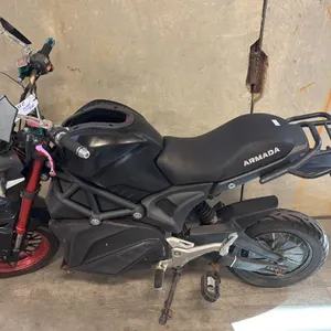 ARMADA 1 SPEED BLACK E-BIKE SCOOTER *NO KEY, NO BATTERY, NO CHARGER*