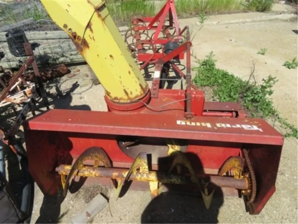 4' Farm King 3 Pt. Hitch Pto Snow Blower