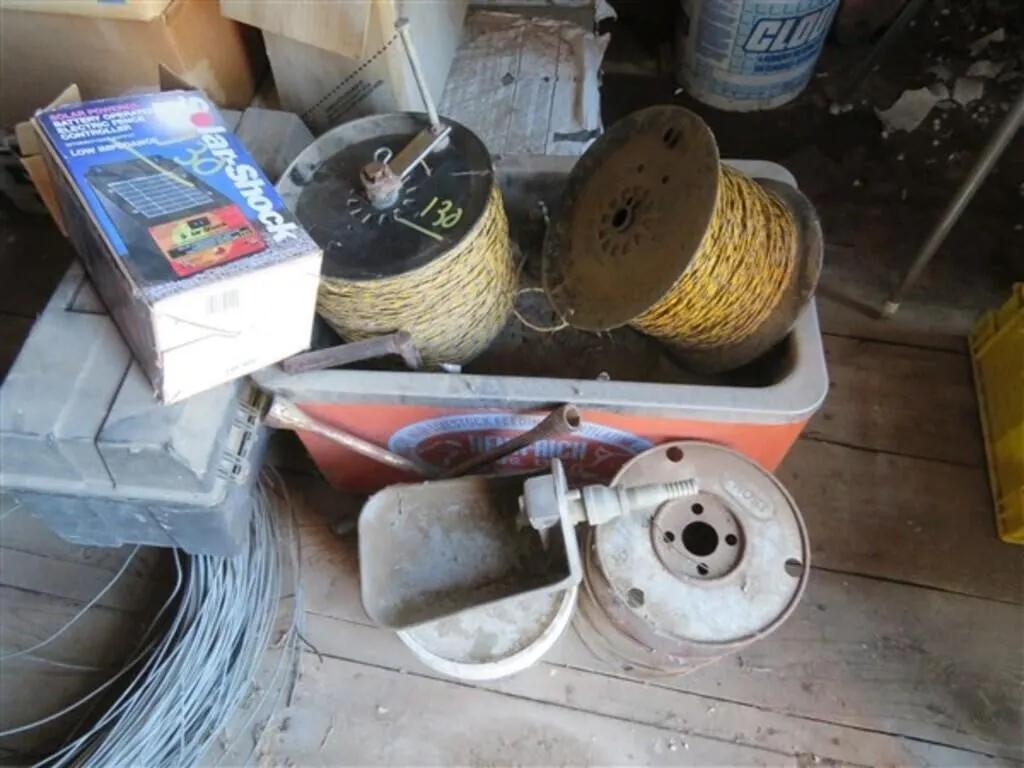 Solar Fencer * Elec. Fencer Wire * Pig Waterer