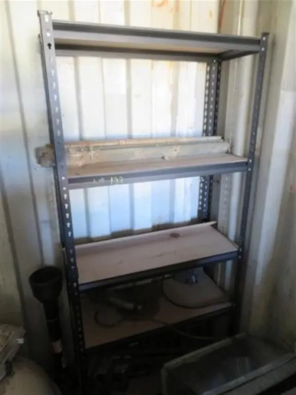 Metal Shop Stand