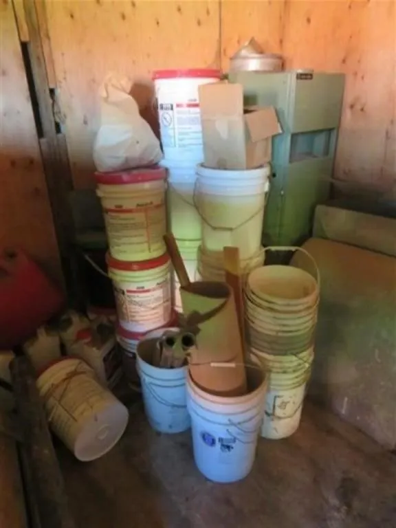 Plastic Pails * Furnace